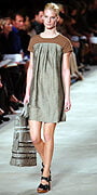 chloe-paris-ss-2006-08-10-05-61