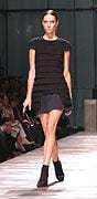vuitton102-6893430